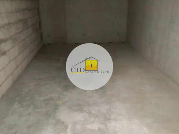 Parking - Garage Location Saint-Pierre-de-Chandieu   115€