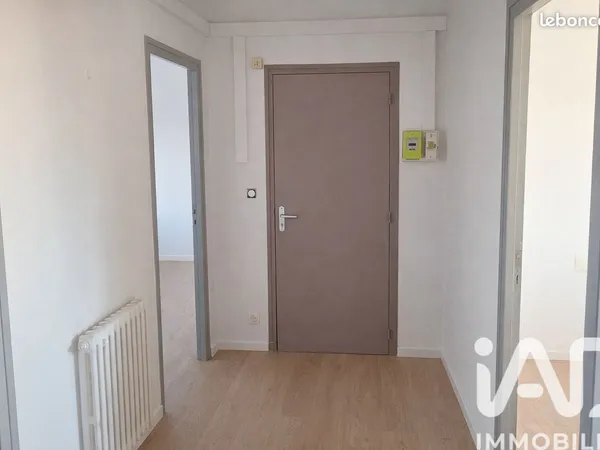 Appartement 3 pièces 64 m² 