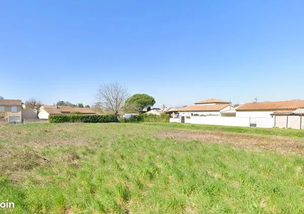Terrain 485 m² 
