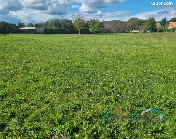 Terrain 810 m² 