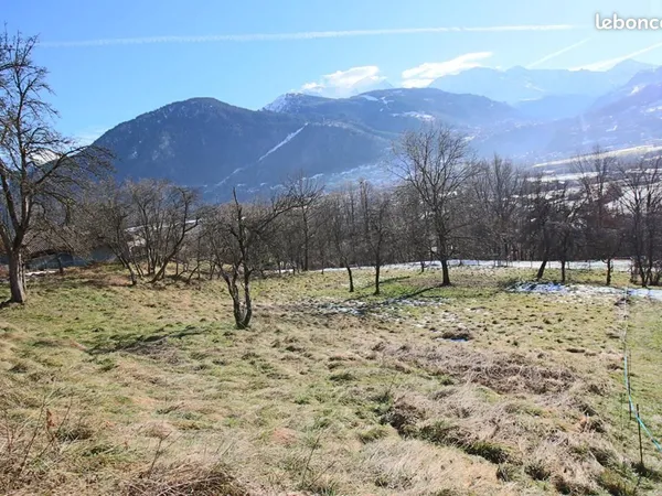 Terrain 2 028 m² Passy 