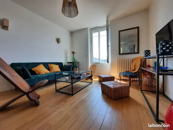 1 gde Chambre - dans un 4 pièces - Grand jardin privatif - St Serge/Place Ney - Tram B 