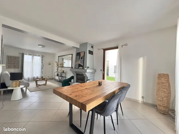 Maison 5 pièces 110 m² 