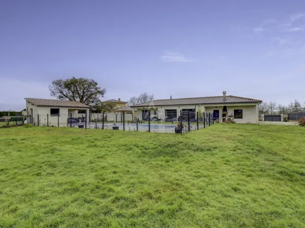 Maison 5 pièces 145 m² 