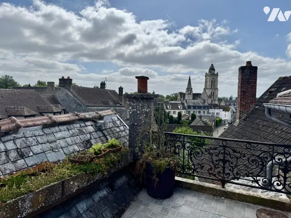 Maison 11 pièces 336 m² 