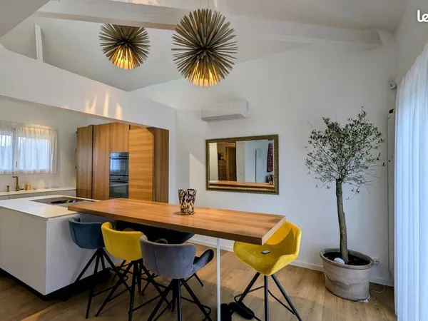 Maison 7 pièces 142 m² 