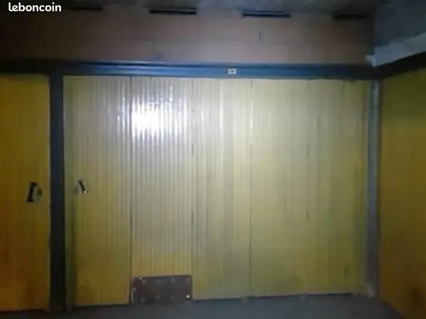 Garage fermé 15m2 Toulouse Rangueil / Saint-Michel 