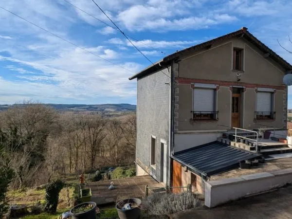Maison de ville de 6 pièces principales 