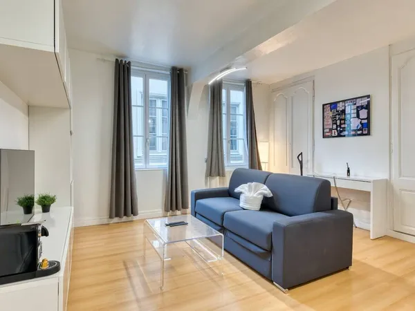 Studio 1 pièce 20 m² 
