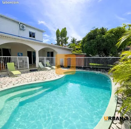 Maison 7 pièces 181 m² 