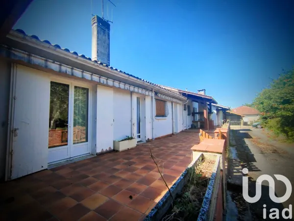 Maison 1 pièce 230 m² 