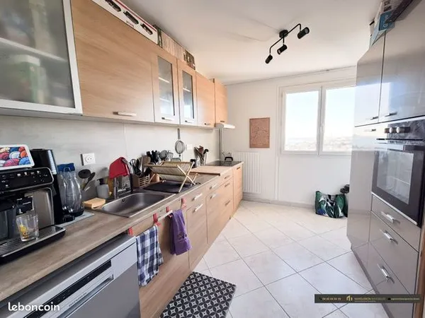 Appartement 4 pièces 82 m² 
