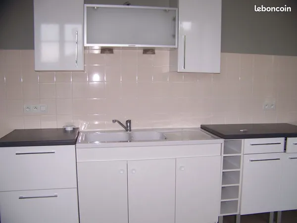 Location appartement F4 Communal 