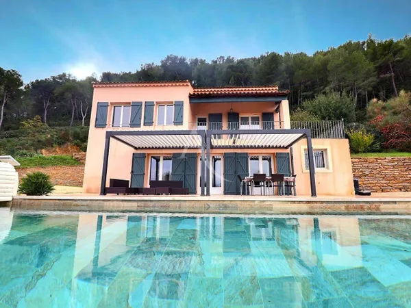 Maison 5 pièces 140 m² 