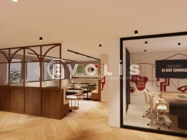Bureaux 151 m² 
