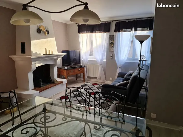 Appartement F3 meublé - 116m2 - Garage - terrasse 