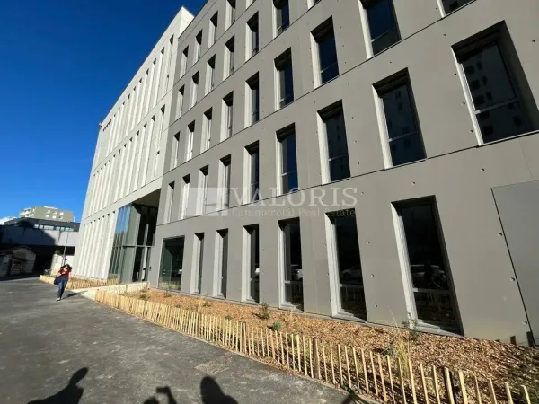 BUREAUX A LOUER 