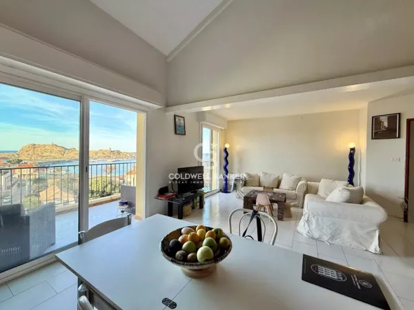 L'ile-rousse - centre ville - Duplex T5 - vue panoramique mer - 