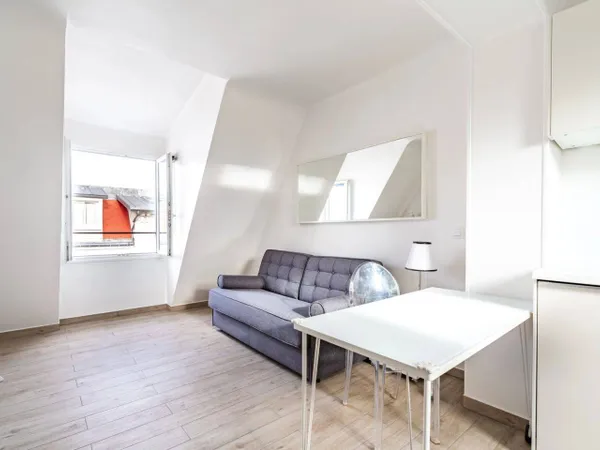 Appartement 1 pièce 18 m² 
