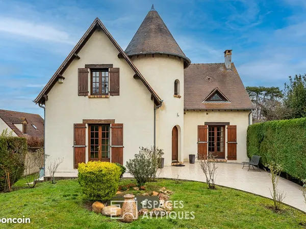 Maison 6 pièces 165 m² 