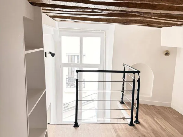 Studio 1 pièce 20 m² 