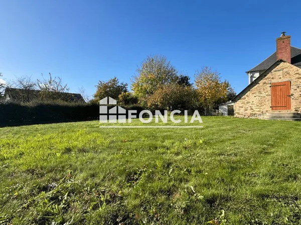Maison de caractère avec terrain de plus de 2000m2 