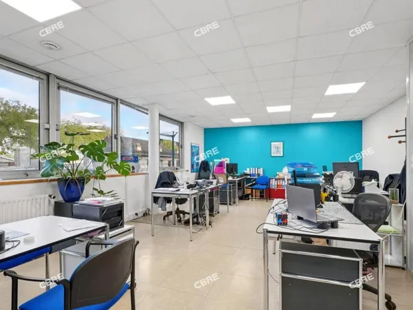 Bureau 522 m² 