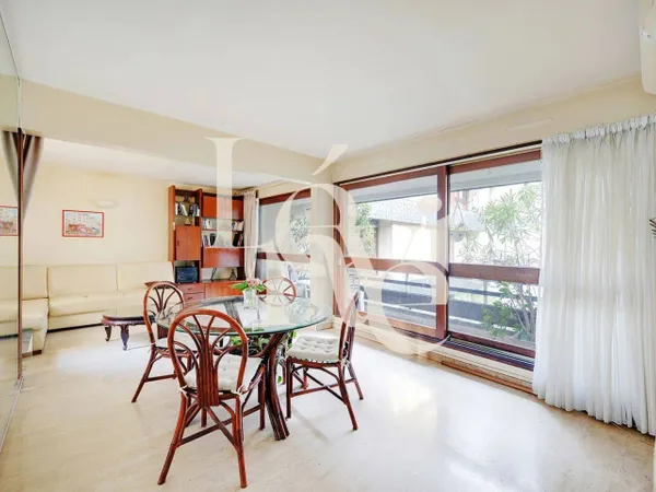 Appartement 2 pièces 56 m² 