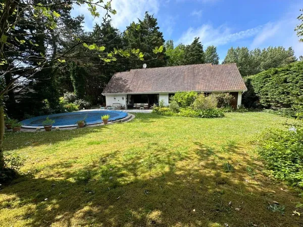 Villa 5 pièces 161 m² 