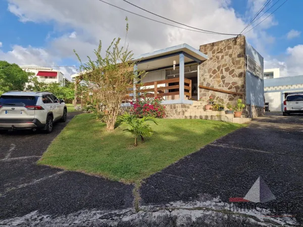 Villa 6 pièces 250 m² 
