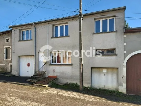 Propriété 6 pièces 174 m² 