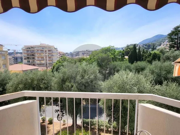 Appartement 1 pièce 15 m² 