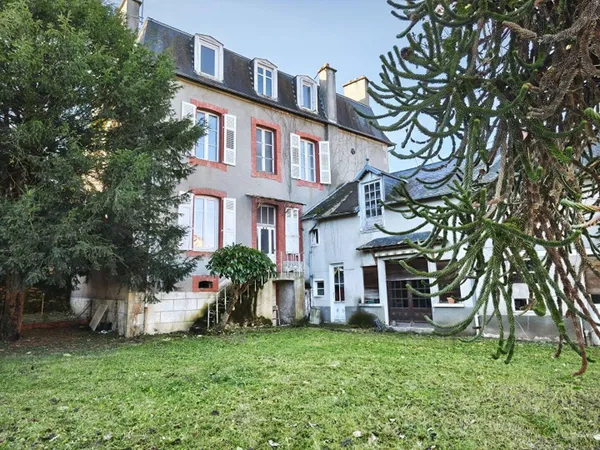 Immeuble 210 m² 