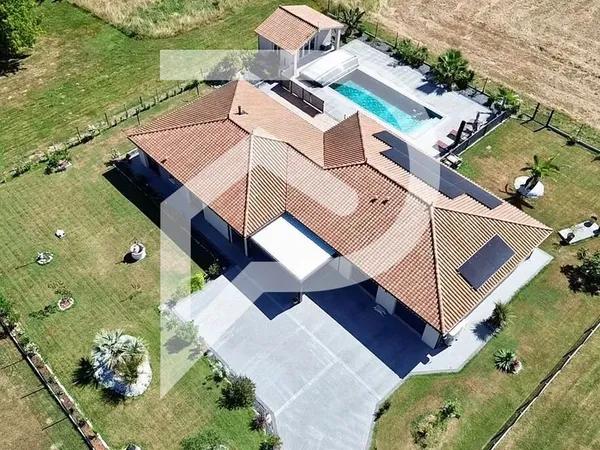 Maison de luxe 6 pièces 190 m² 