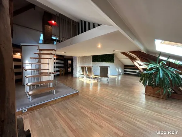 Appartement 3 pièces 100 m² 