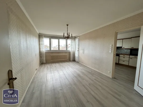 Appartement 4 pièces 77 m² 