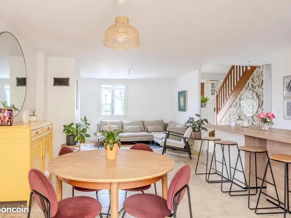 Pavillon 7 pièces 135 m² 