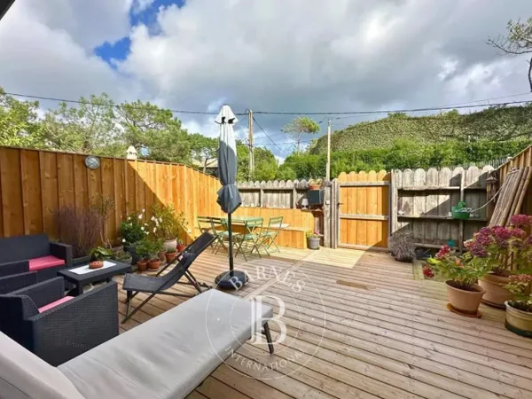 EXCLUSIVITÉ - APPARTEMENT T3 EN DUPLEX AVEC TERRASSE AU CAP FERR 