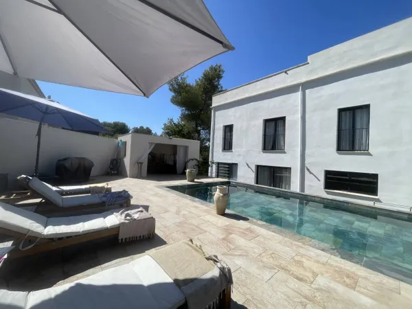 Villa 5 pièces 160 m² 