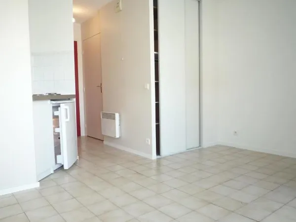 Appartement 1 pièce 16 m² 