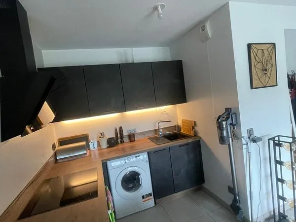 LOCATION T2 2023 46m2 + balcon SUD + PARKING sous-sol 