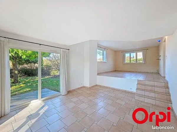 Maison 4 pièces 142 m² 