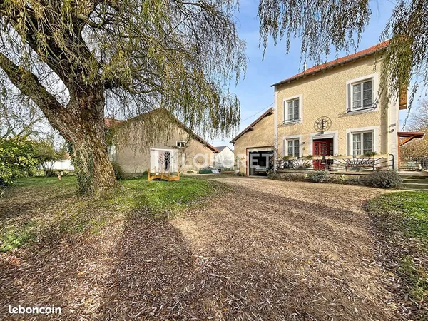 Maison 5 pièces 157 m² 