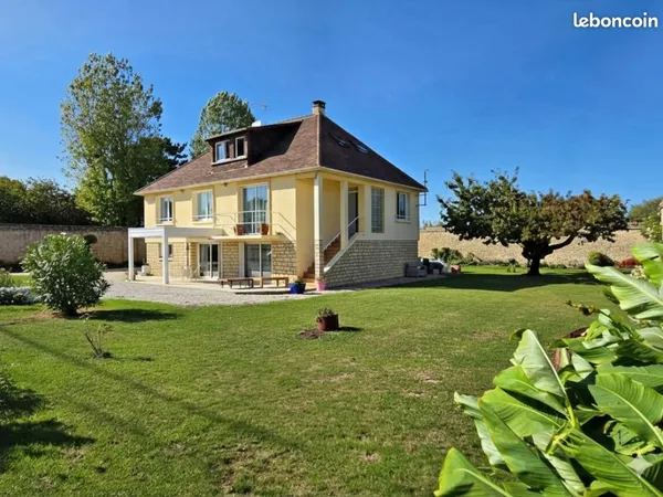 Maison 6 pièces 218 m² 