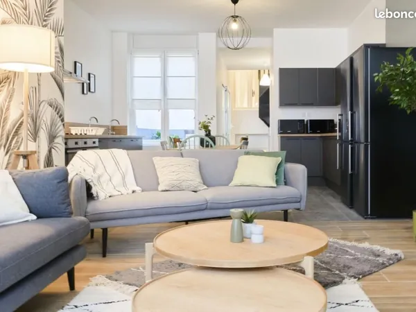 Maison 11 pièces 224 m² 