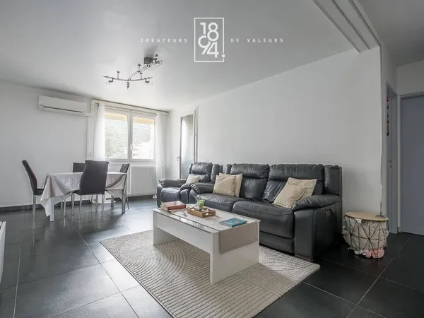 Appartement 4 pièces 84 m² 