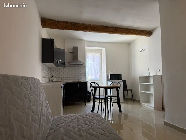 Studio Toulon st jean rdc 23m2 
