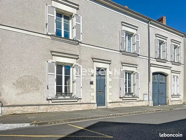 Propriété 13 pièces 265 m² 