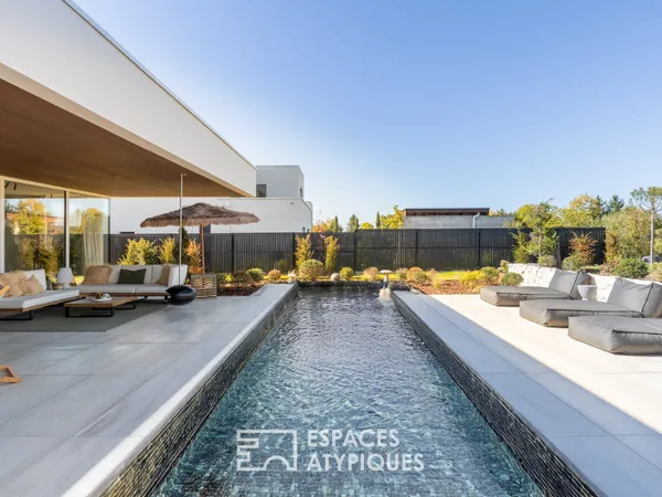 Villa contemporaine de plain-pied avec vue sur le golf 