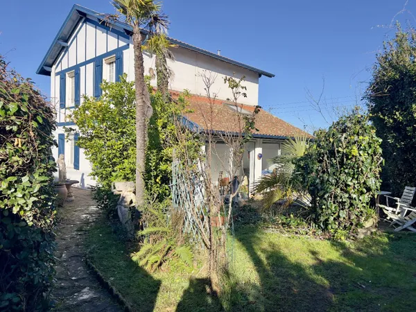 Maison 6 pièces 143 m² 